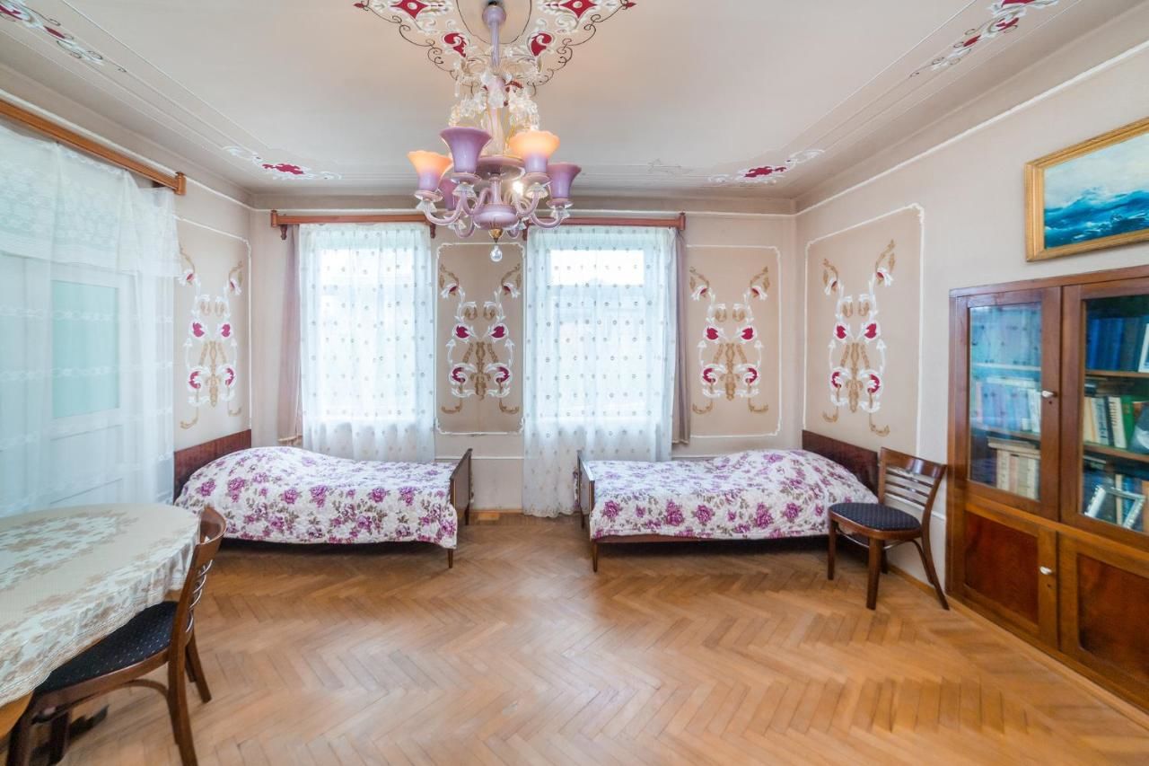 Гостевой дом Nukri Guest House Гори-20